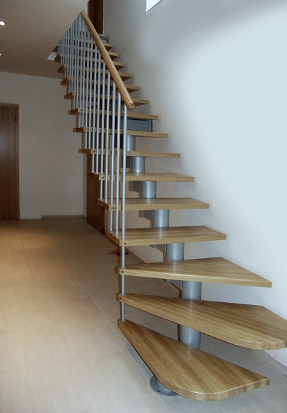 Schody modulové - Ocel a dřevo