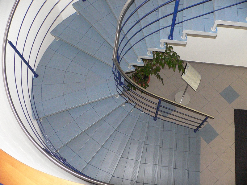 Schody modulové - Ocel a dřevo