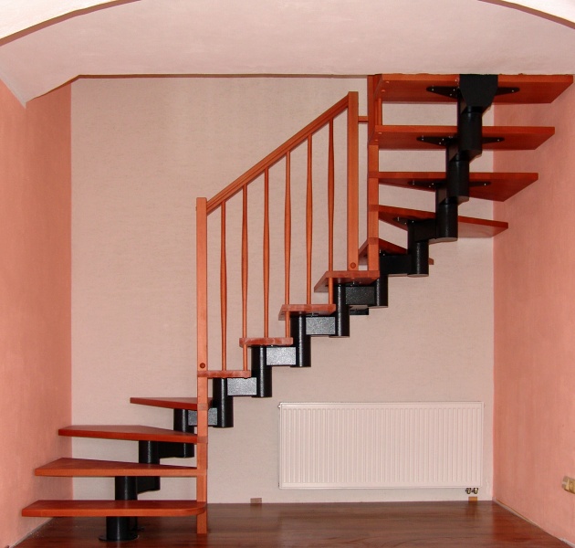 Schody modulové - Ocel a dřevo