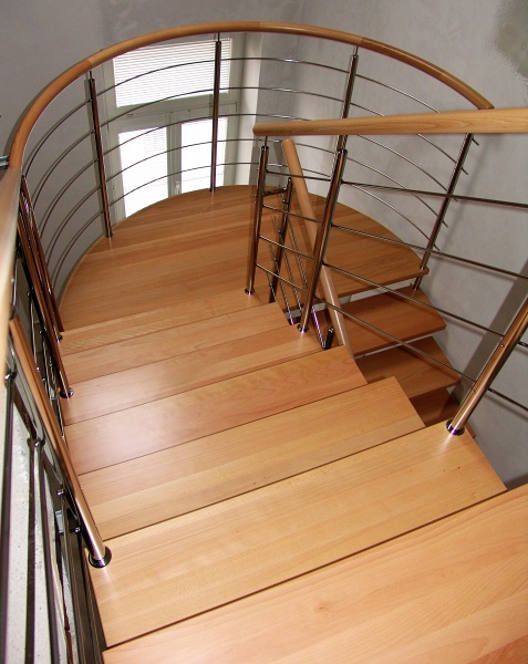 Schody modulové - Ocel a dřevo