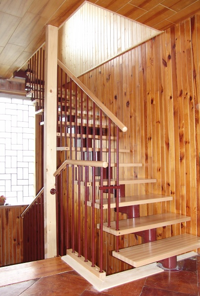Schody modulové - Ocel a dřevo