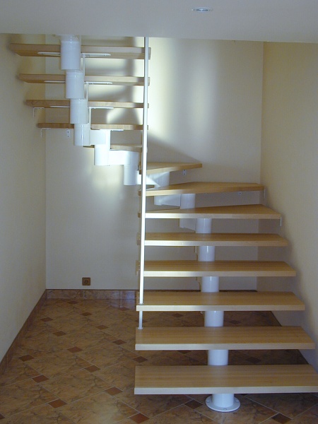 Schody modulové - Ocel a dřevo