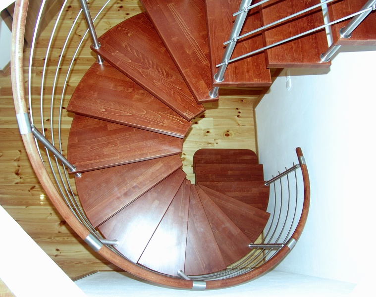 Schody modulové - Ocel a dřevo